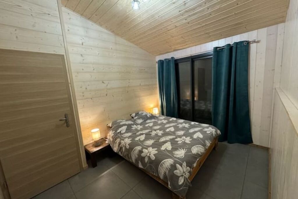 Photo of Bedroom in Laviron