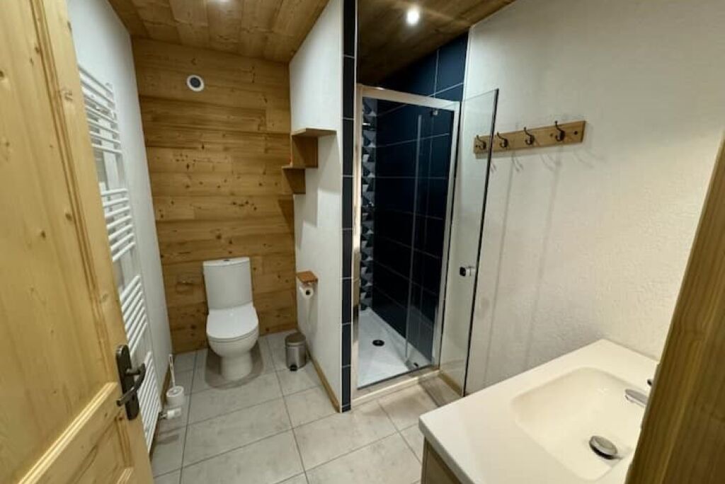 Photo of Bathroom in Laviron