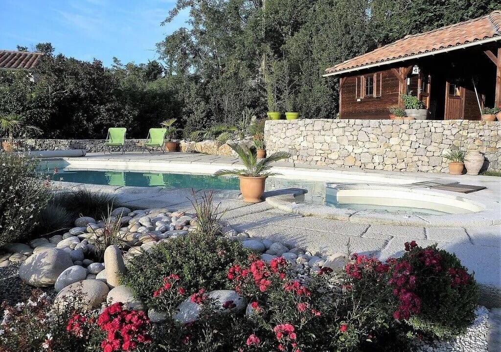 Photo of Outdoor in Chauzon
