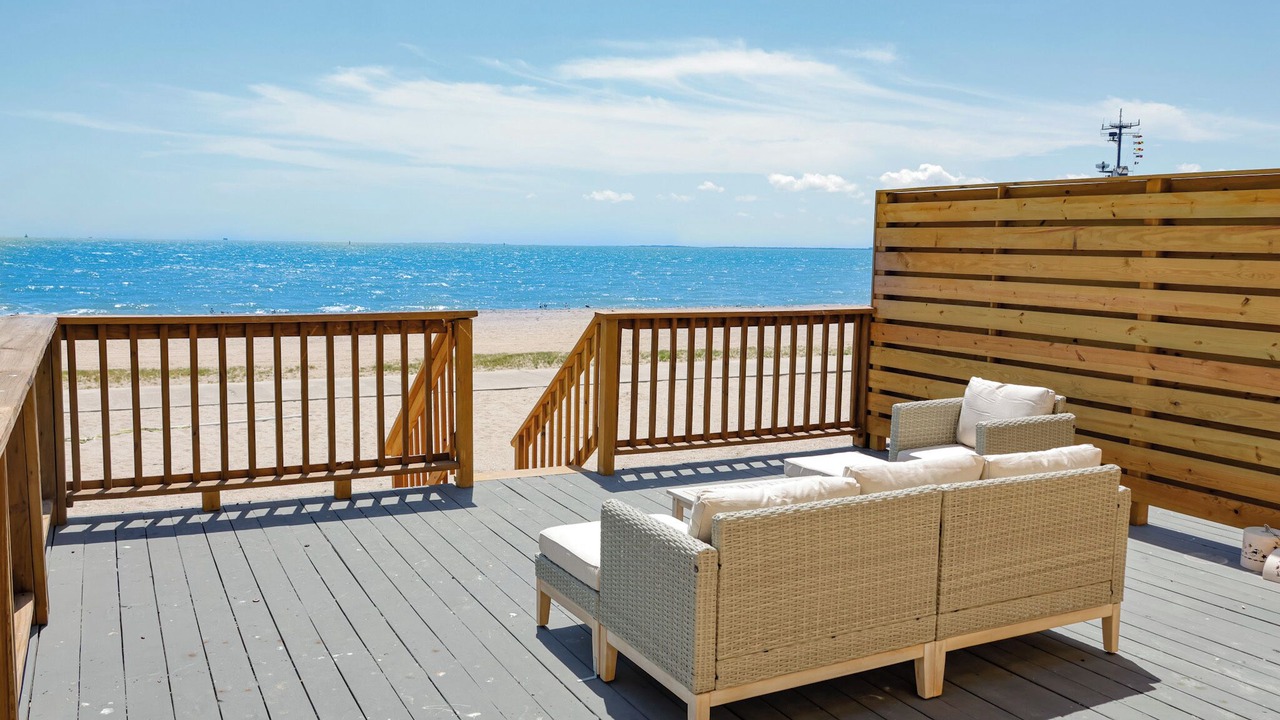 Photo of Patio Balcony in North Beach