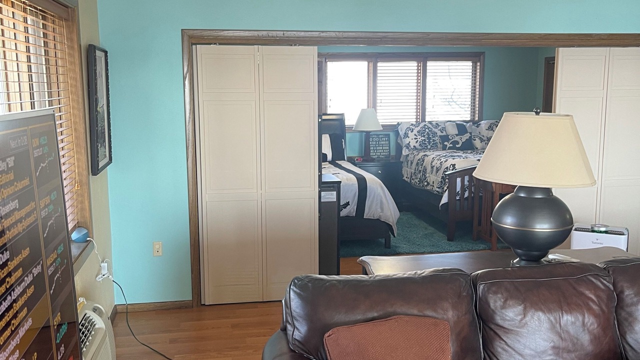 Photo of Livingroom in Detroit Lakes