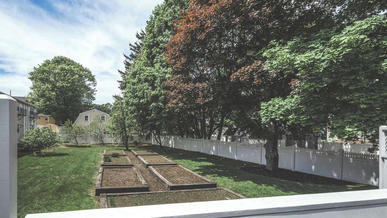 Photo of Outdoor in Beverly