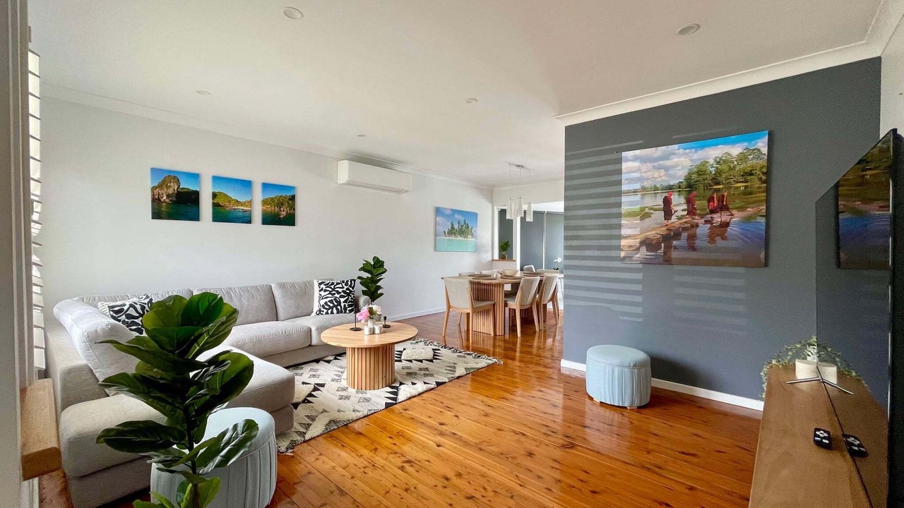 Photo of Livingroom in Belmont North