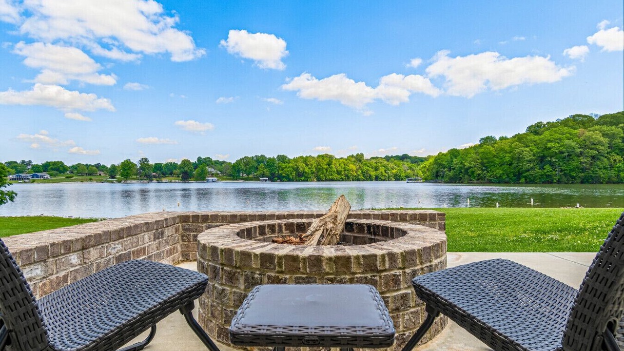 Photo of Outdoor in Winchester
