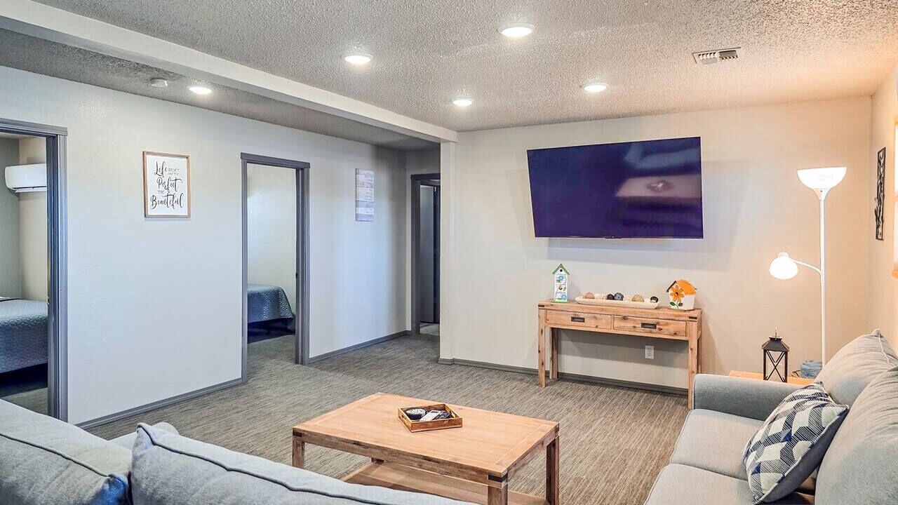 Photo of Livingroom in Checotah
