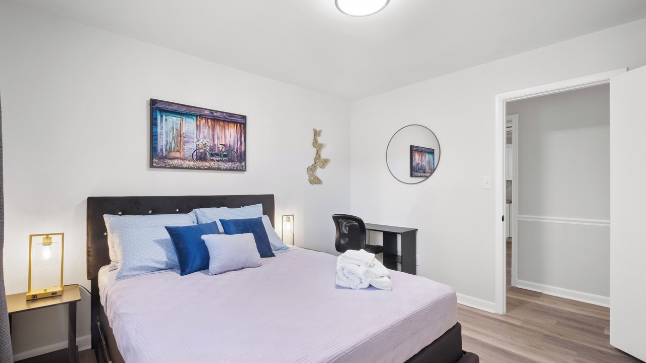 Photo of Bedroom in Garner