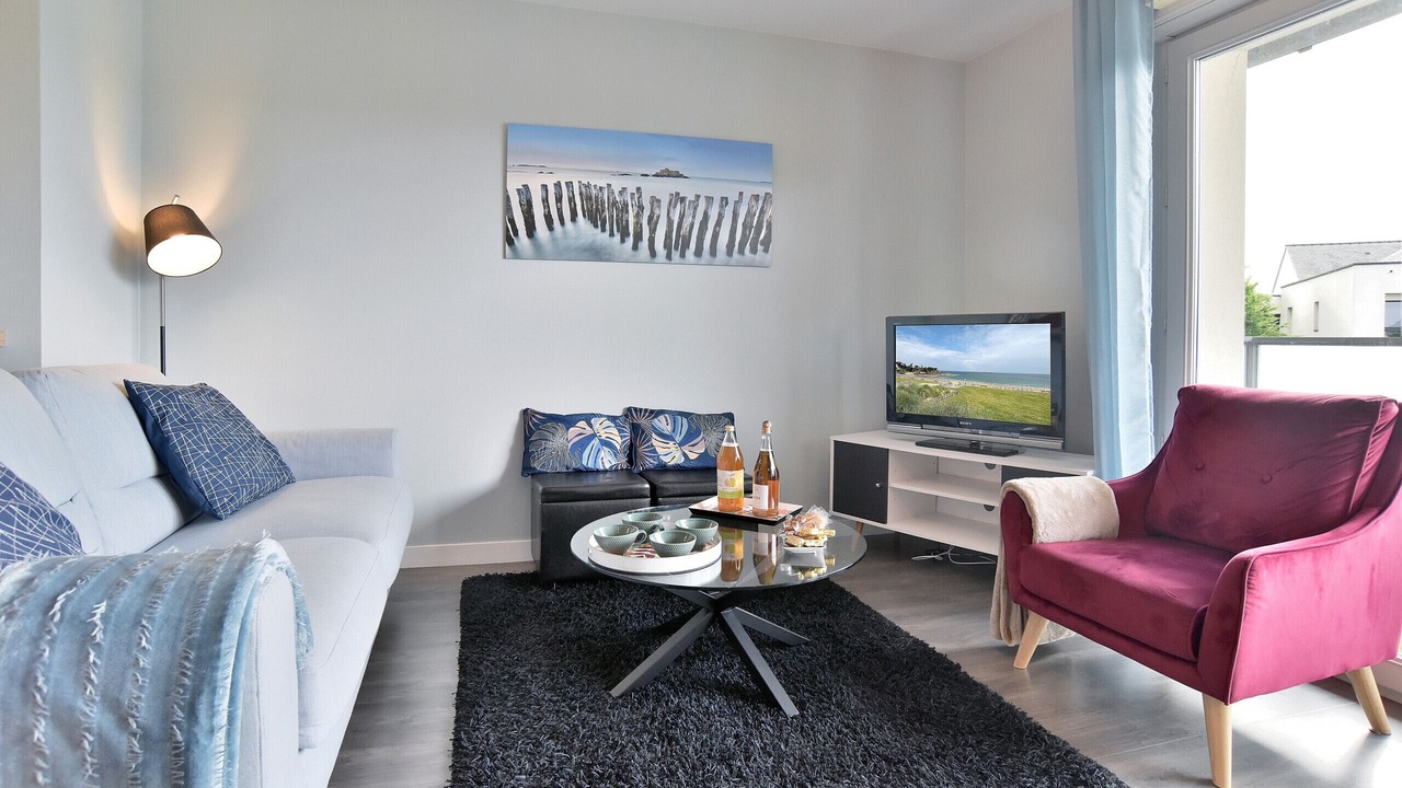 Photo of Livingroom in Saint-Ideuc