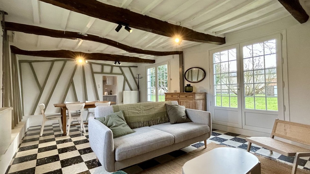 Photo of Livingroom in Pende