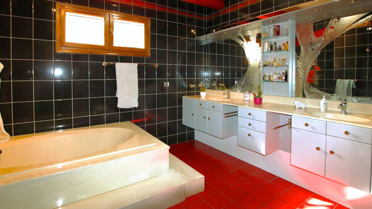 Photo of Bathroom in Saulce-sur-Rhone