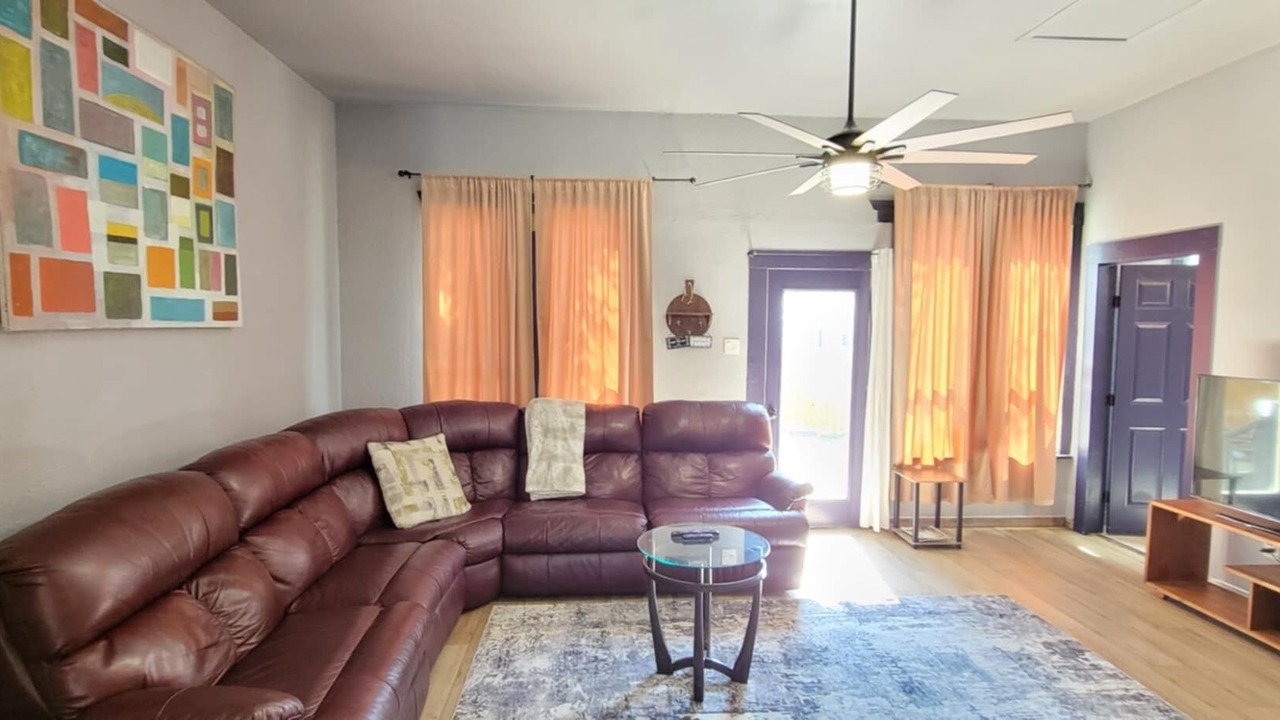 Photo of Livingroom in Denver Heights