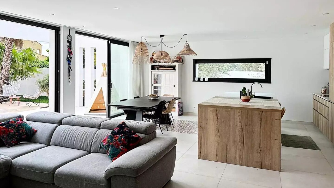 Photo of Livingroom in Saint-Laurent-d'Aigouze