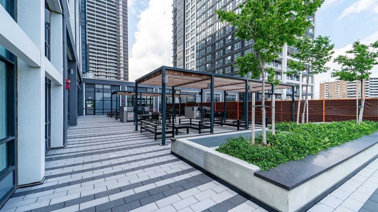 Photo of Outdoor in Six Points