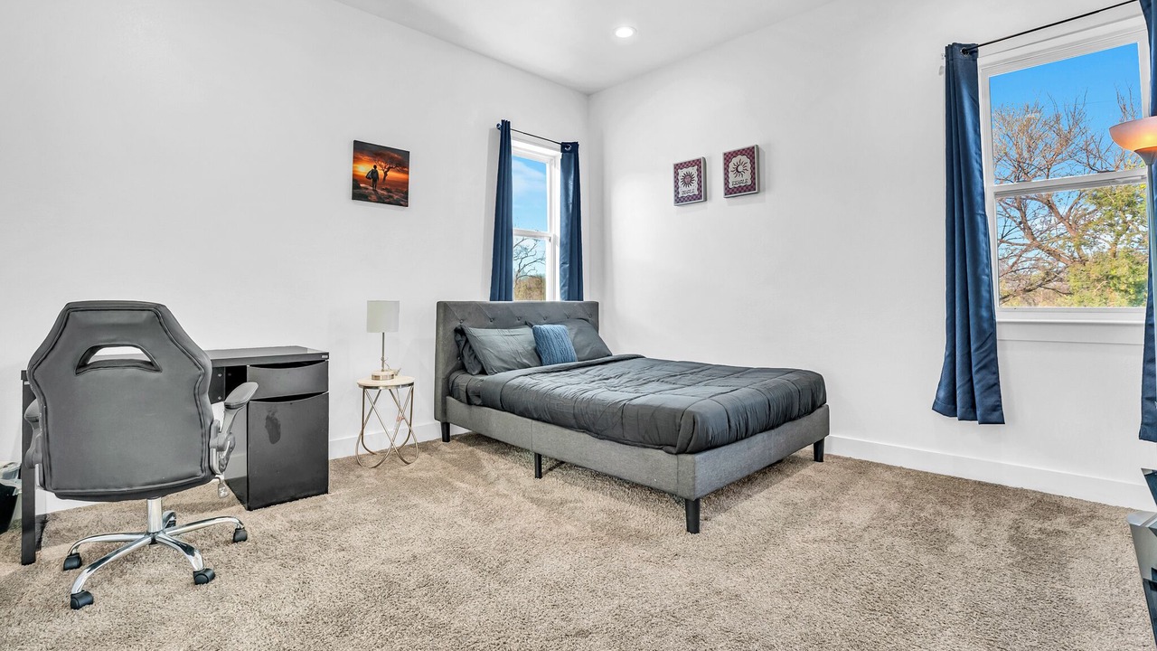 Photo of Bedroom in Cedar Crest