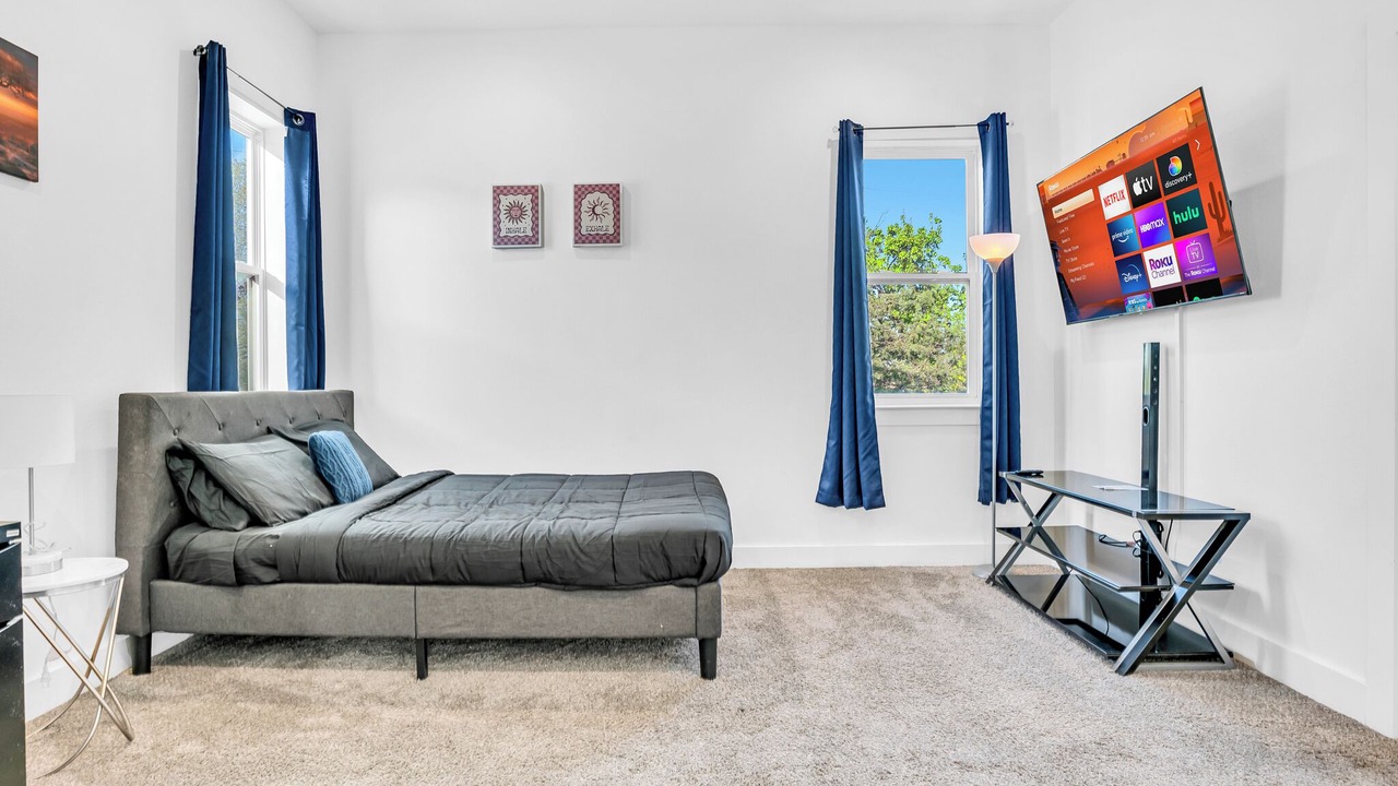 Photo of Bedroom in Cedar Crest