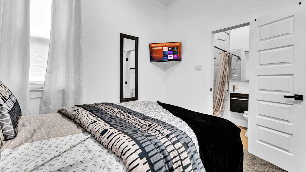 Photo of Bedroom in Cedar Crest