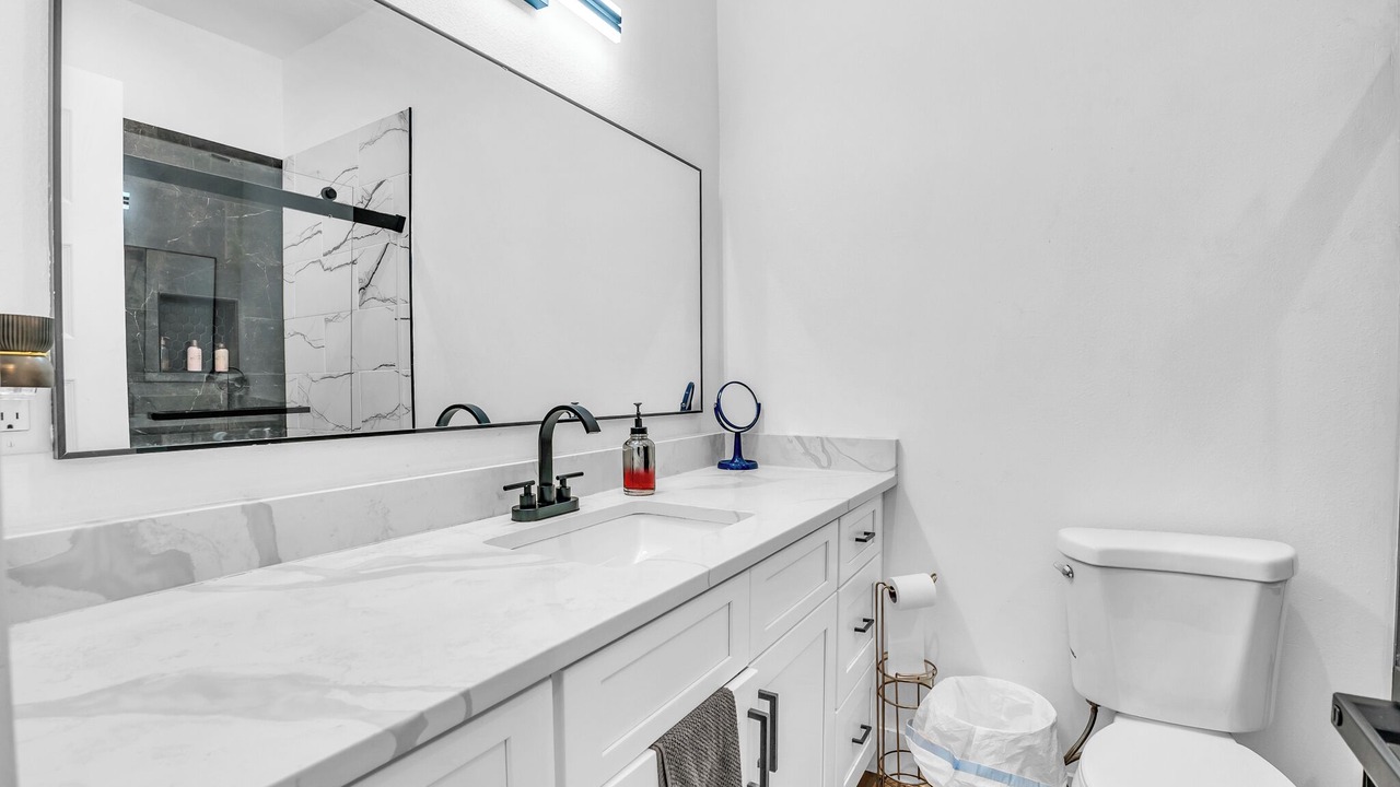Photo of Bathroom in Cedar Crest