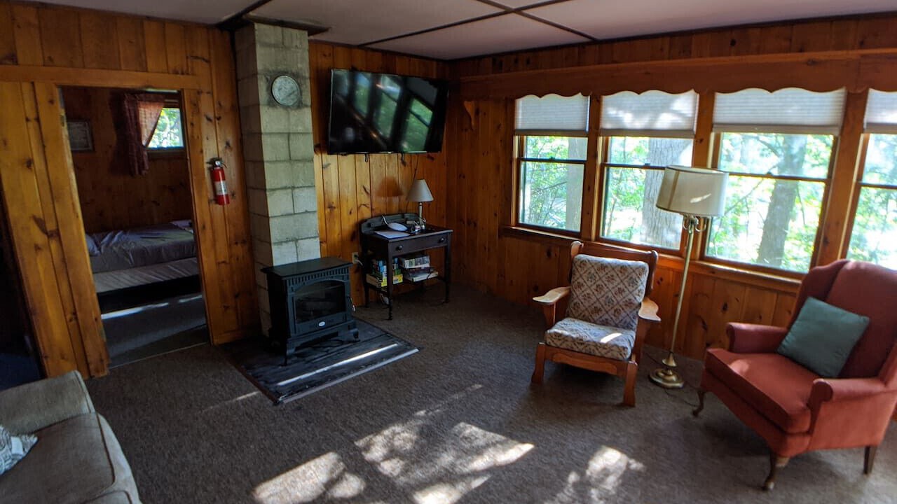 Photo of Livingroom in Raymond