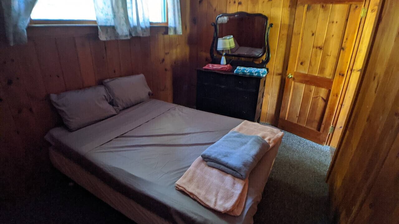 Photo of Bedroom in Raymond
