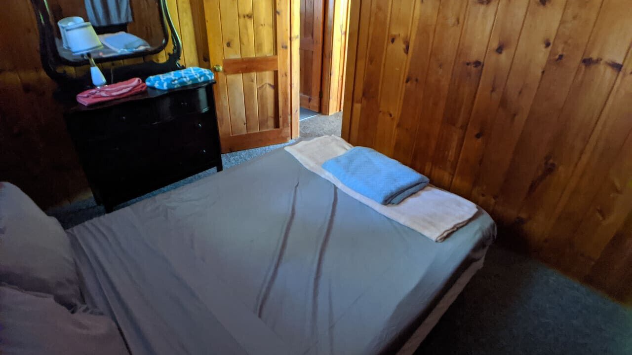 Photo of Bedroom in Raymond