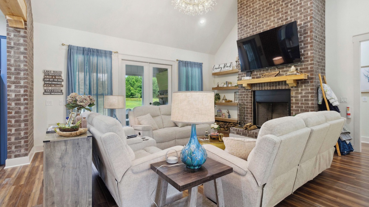 Photo of Livingroom in Estill Springs