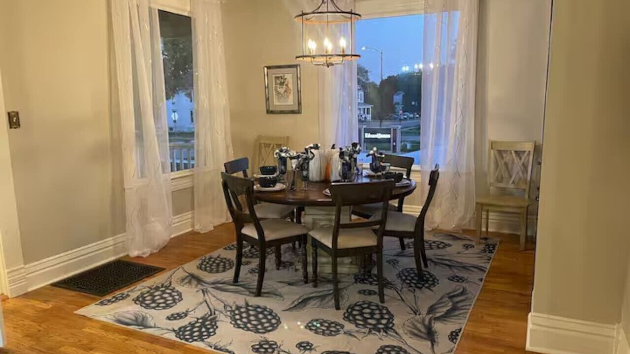 Photo of Livingroom in Maryville