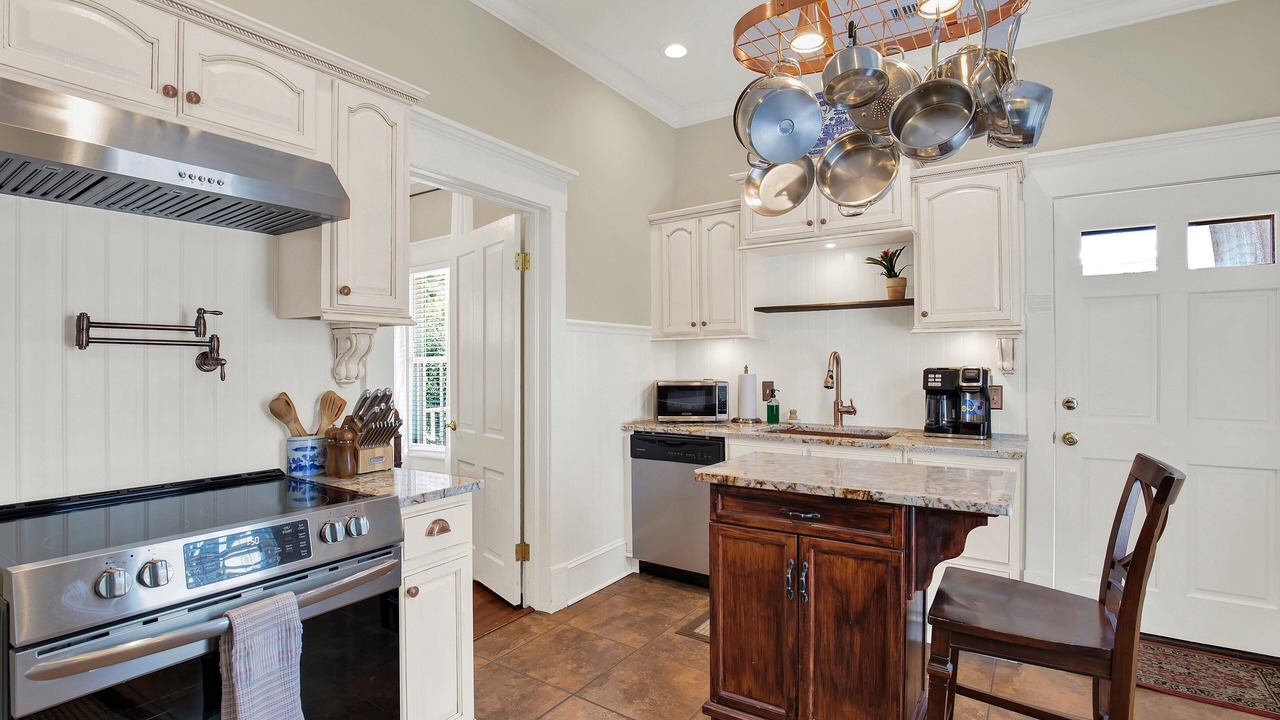 Photo of Kitchen in Metropolitan