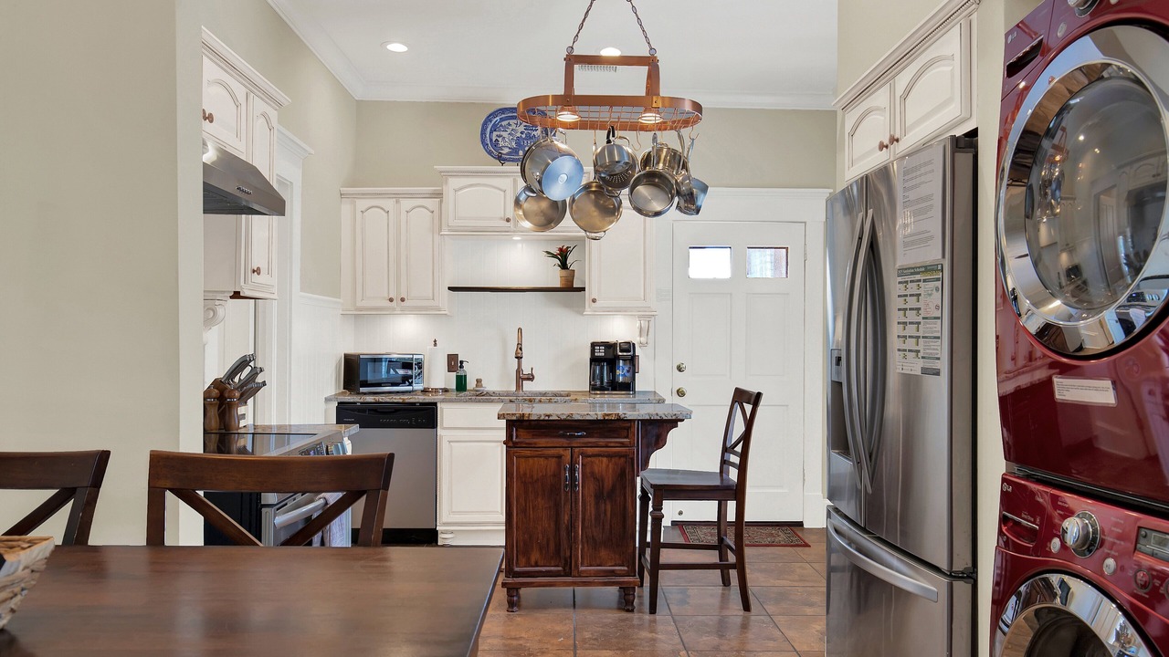 Photo of Kitchen in Metropolitan