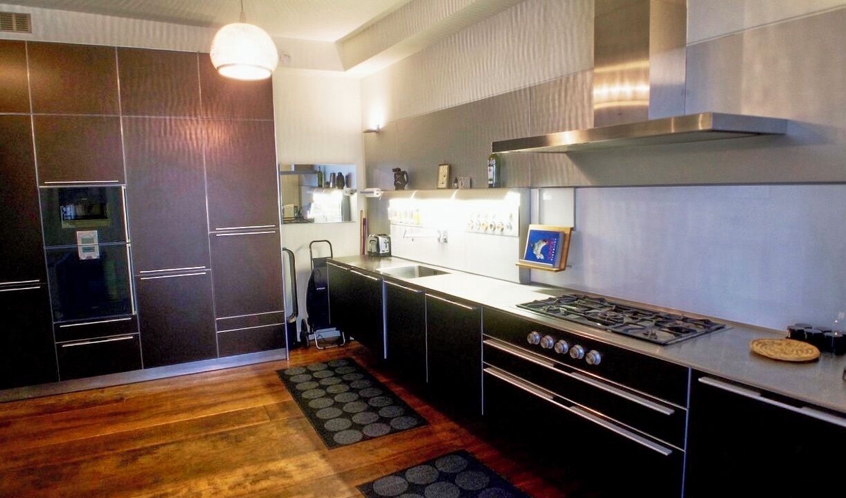 Photo of Kitchen in Arts-et-Metiers