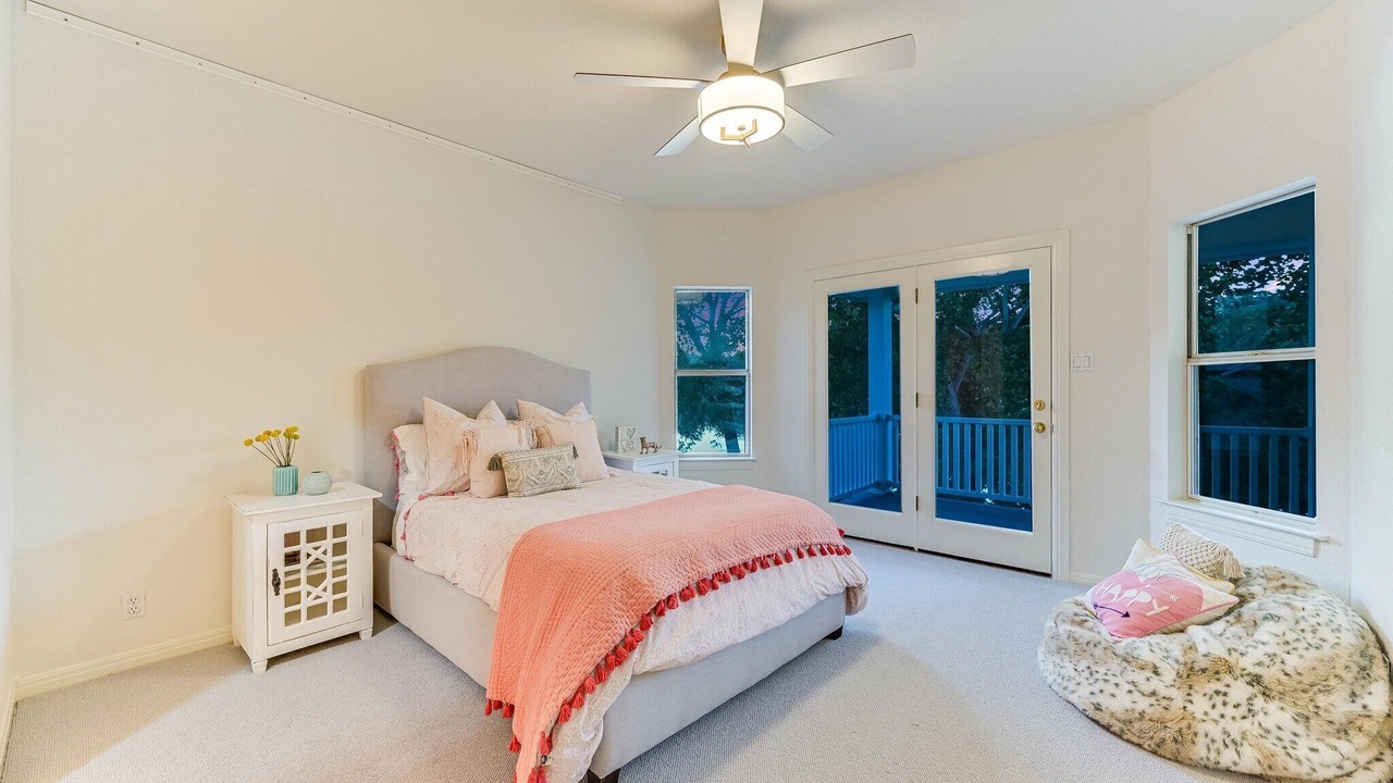 Photo of Bedroom in Davenport Ranch West