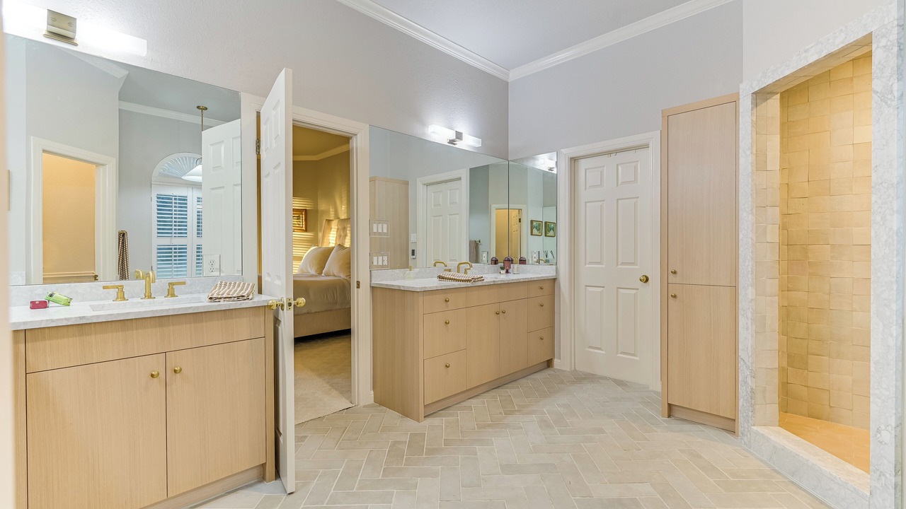 Photo of Bathroom in Davenport Ranch West