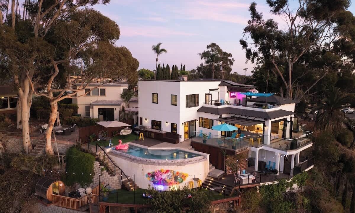 Photo of Outdoor in University Heights