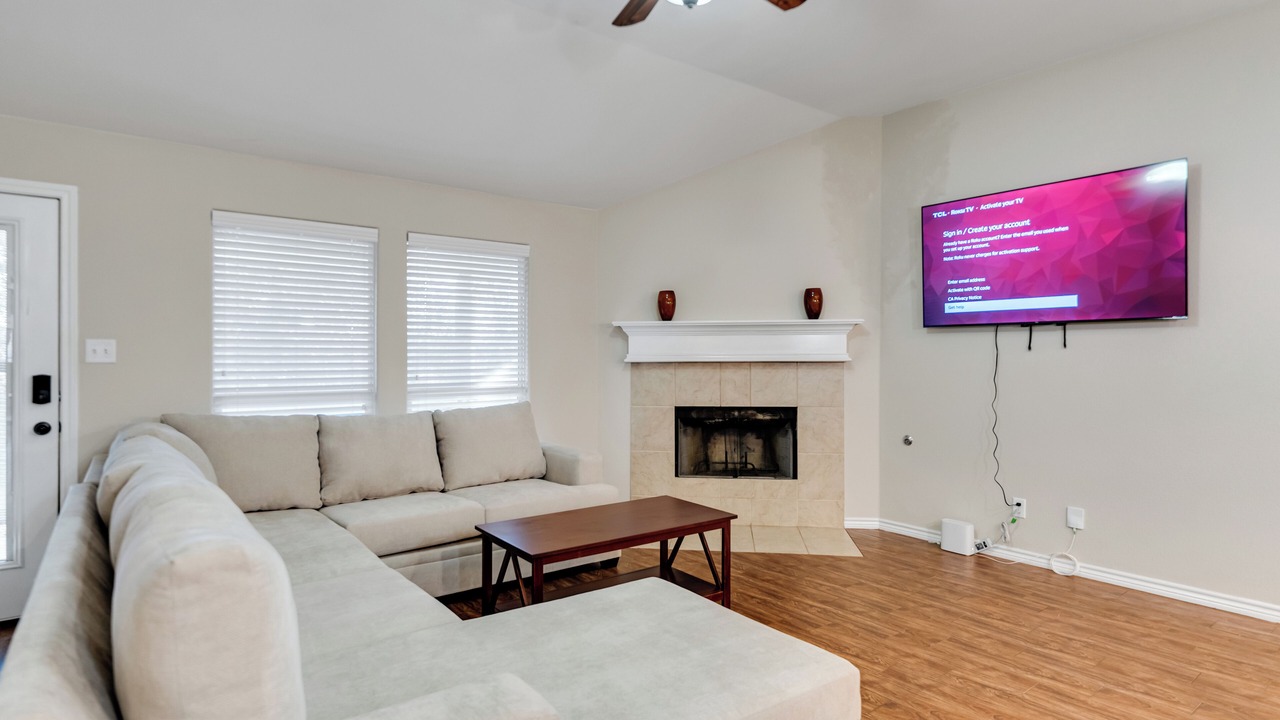 Photo of Livingroom in Burleson