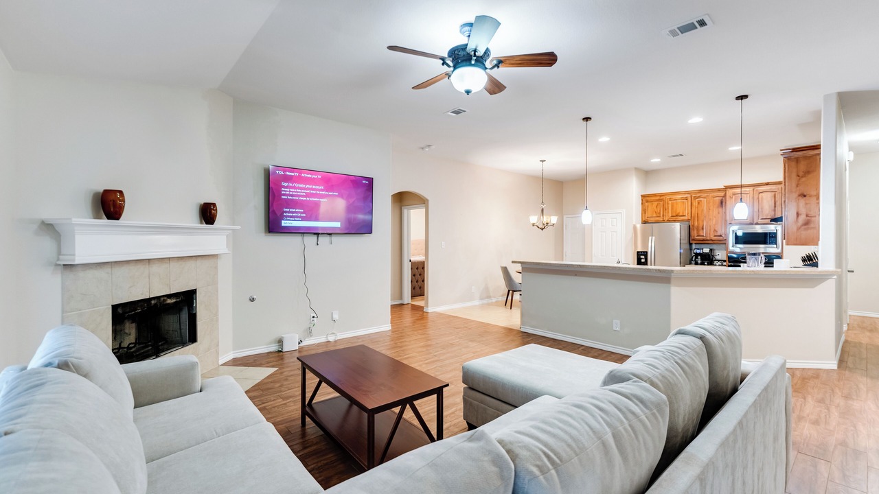 Photo of Livingroom in Burleson
