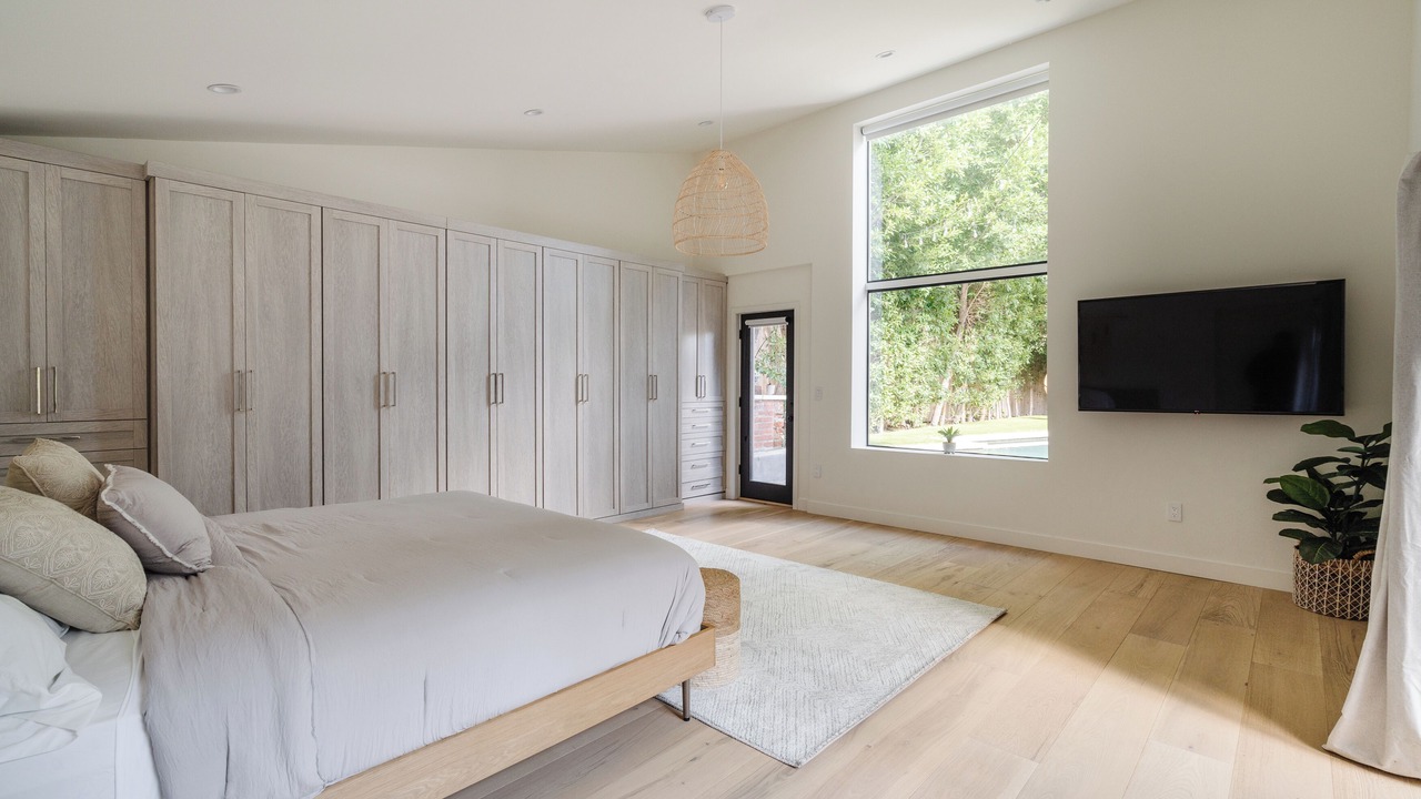Photo of Bedroom in Studio City