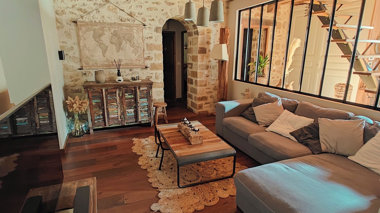 Photo of Livingroom in Fleury-en-Biere