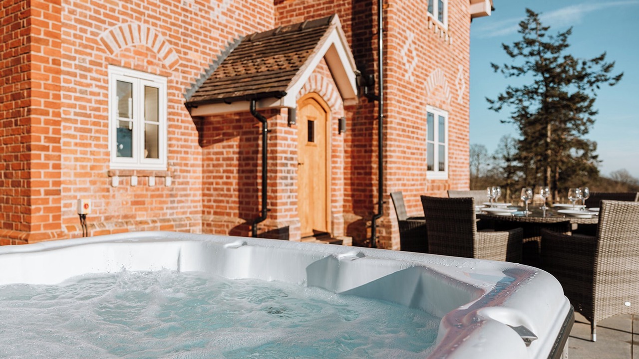 Photo of Others in Guilsfield