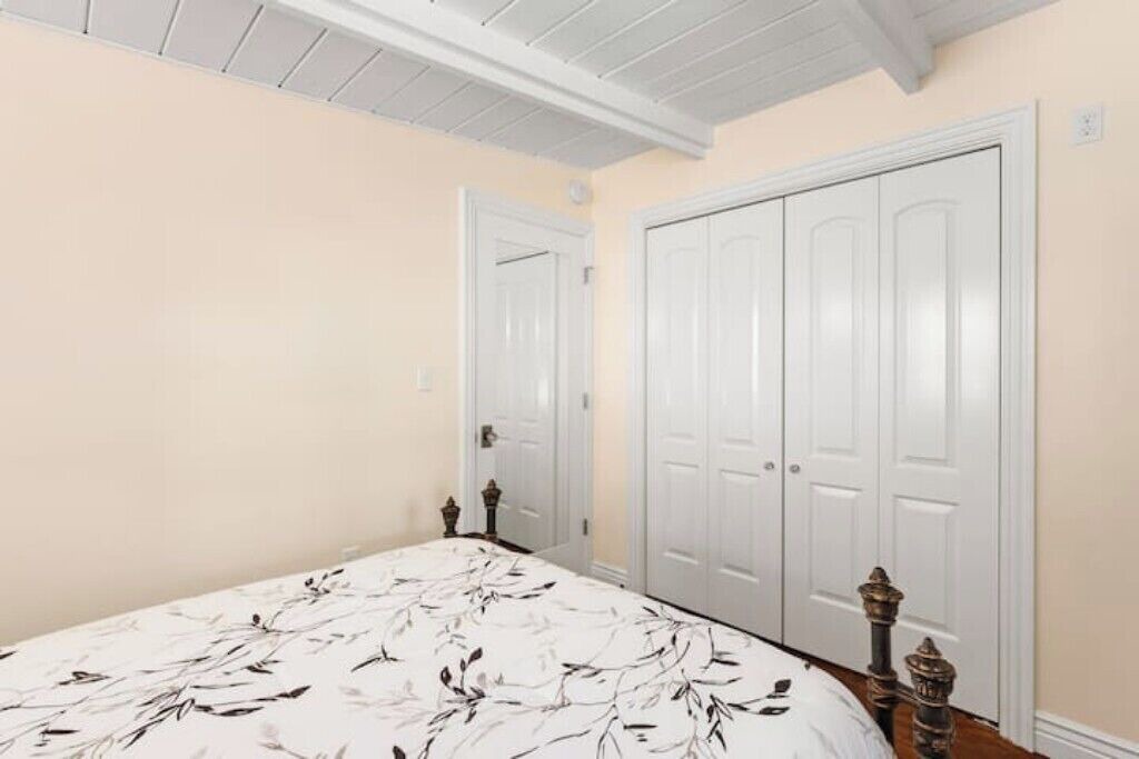 Photo of Bedroom in Mount Hamilton