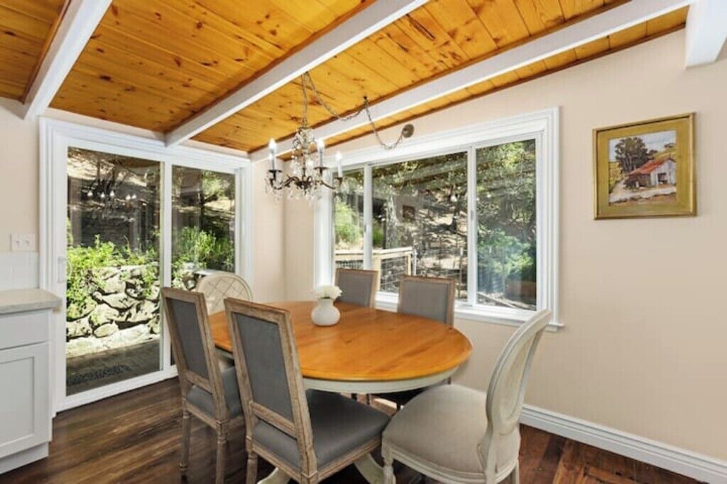 Photo of Livingroom in Mount Hamilton