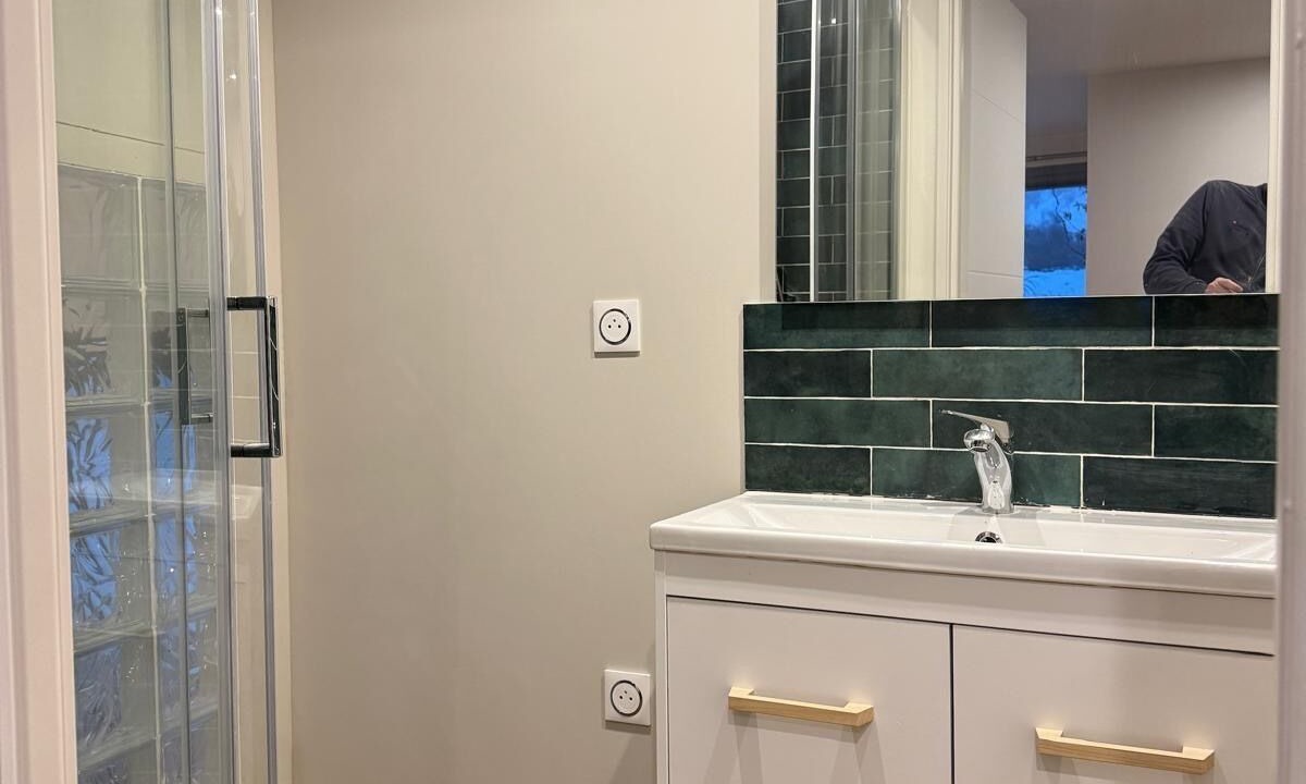 Photo of Bathroom in Balaruc-le-Vieux