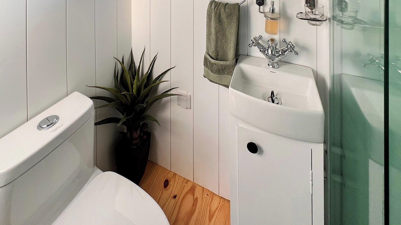 Photo of Bathroom in Retford