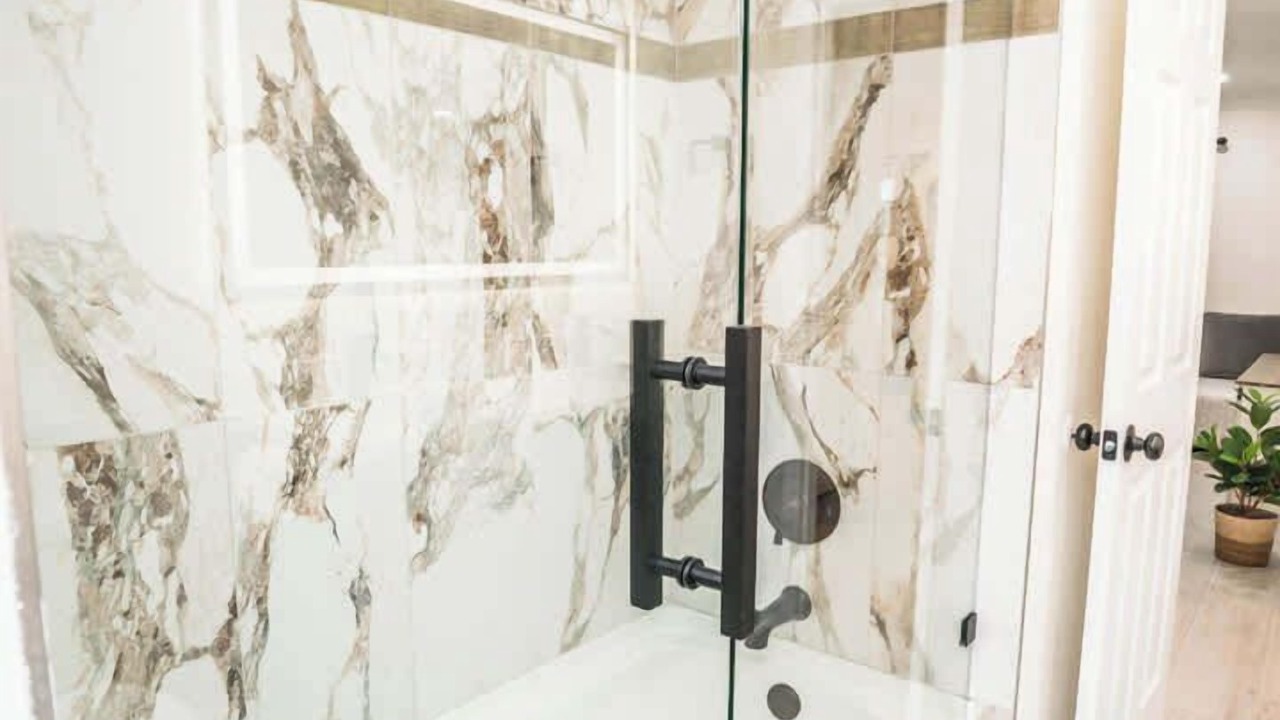 Photo of Others in Apollo Beach