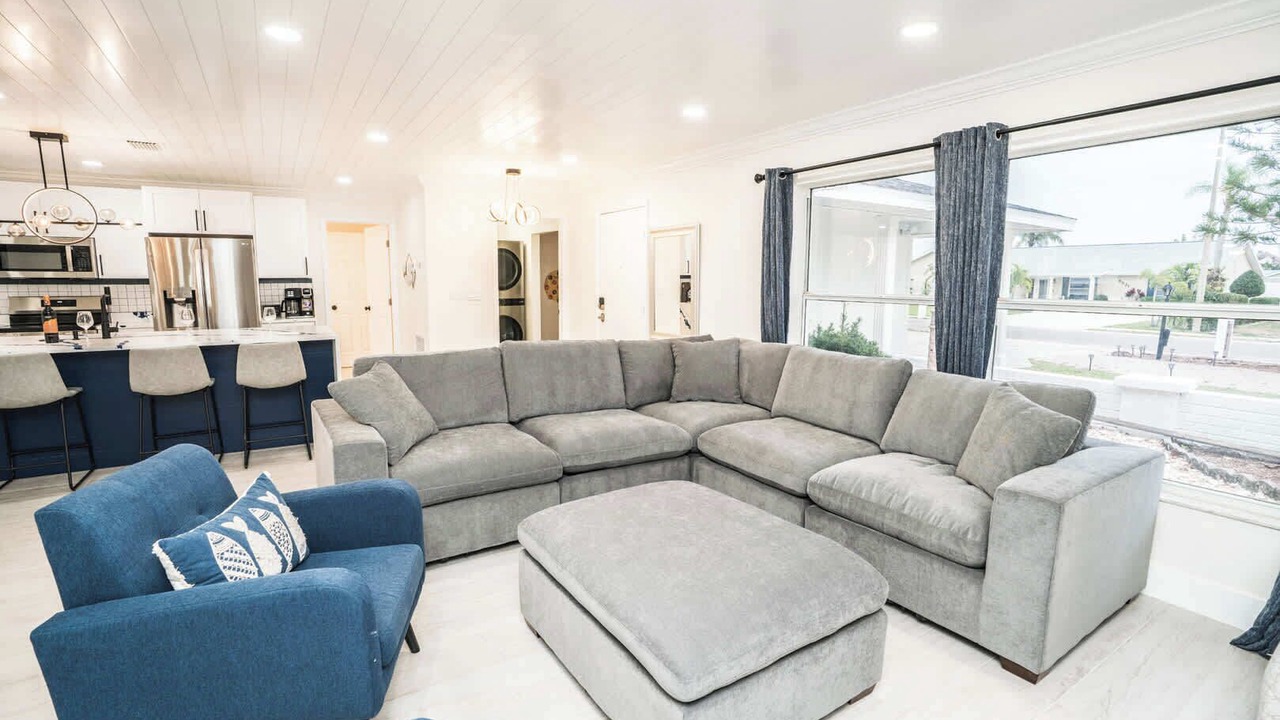 Photo of Bedroom in Apollo Beach