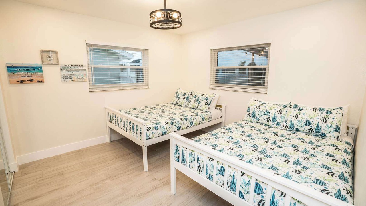 Photo of Others in Apollo Beach