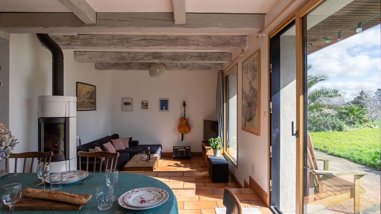 Photo of Livingroom in Plounevez-Lochrist