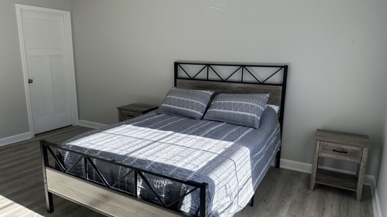 Photo of Bedroom in Lexington - Salisbury