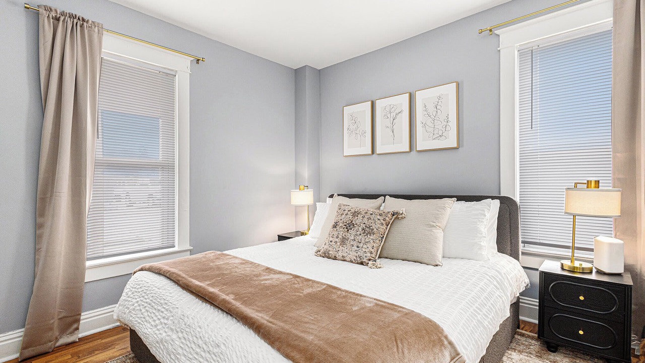 Photo of Bedroom in Michigan City
