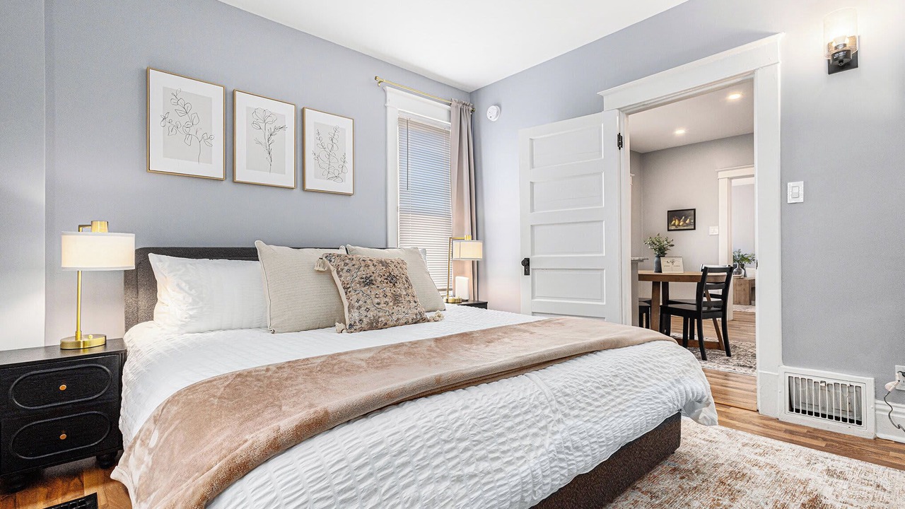 Photo of Bedroom in Michigan City