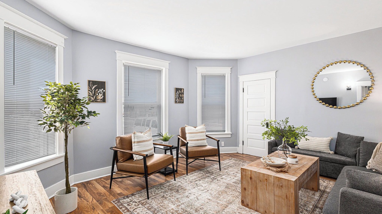Photo of Livingroom in Michigan City
