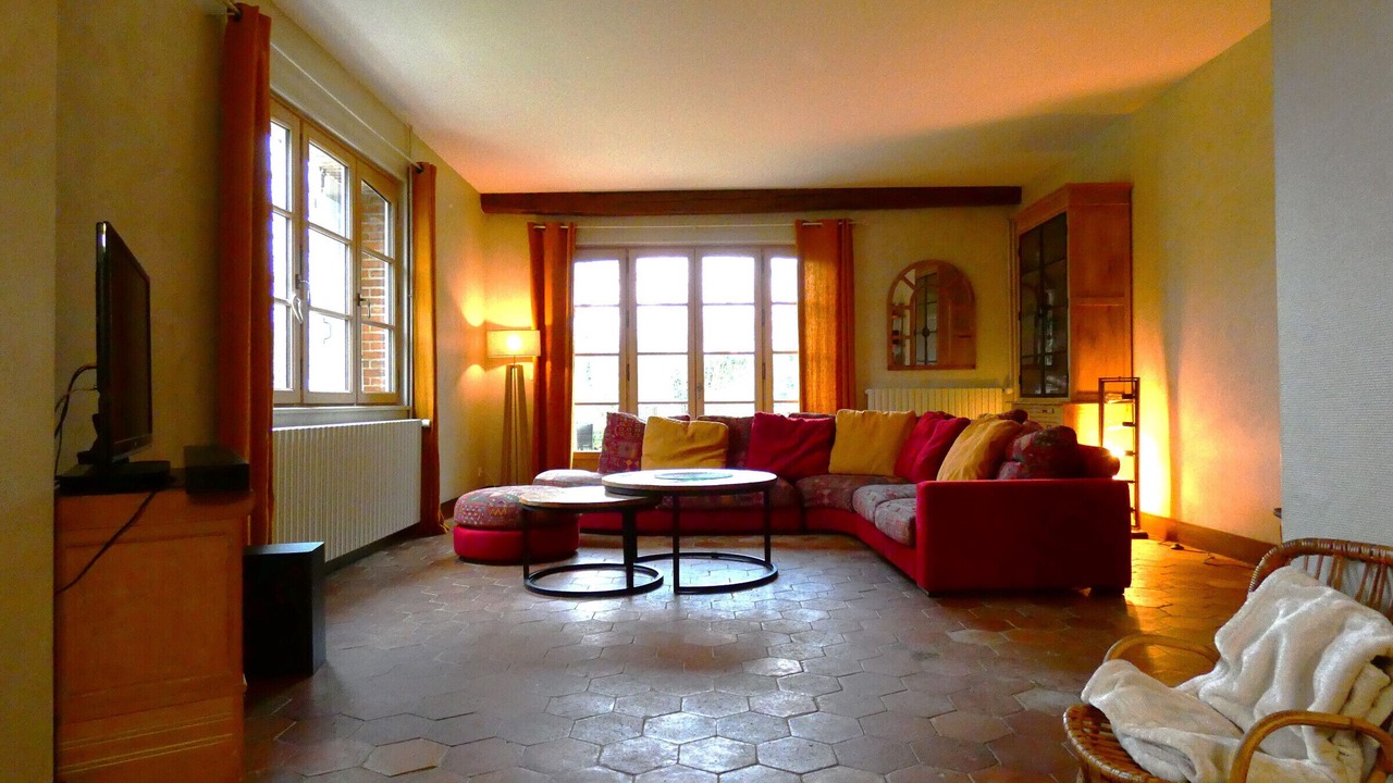 Photo of Livingroom in Marville-Moutiers-Brule