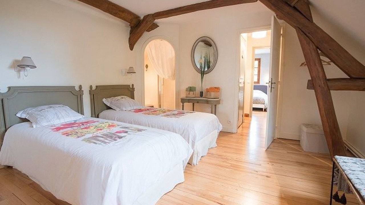 Photo of Bedroom in Marville-Moutiers-Brule